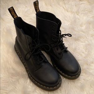 Dr. Martens Women’s Size 8 Worn once